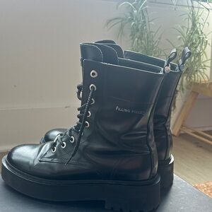 Filling Pieces Elegant Black Box